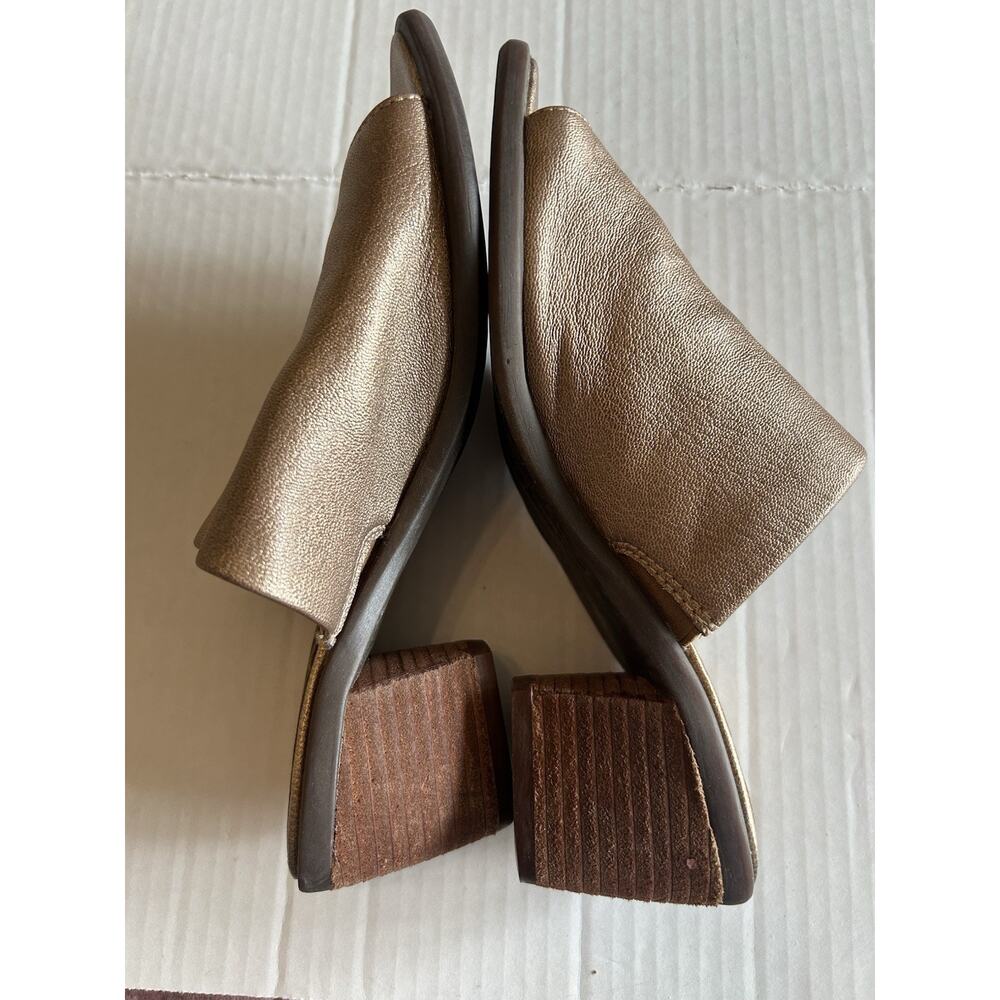 OTBT Women’s Bravura Dark Bronze Leather Block Heel Sandals Mules Size‎ 6 M - Picture 6 of 15